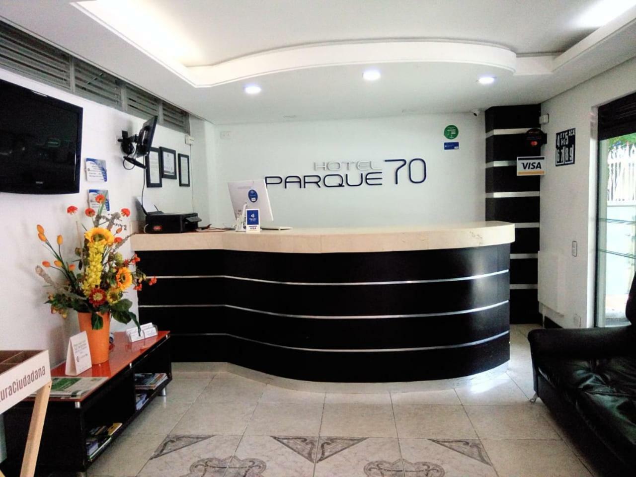 Hotel Parque 70 Medellín Extérieur photo
